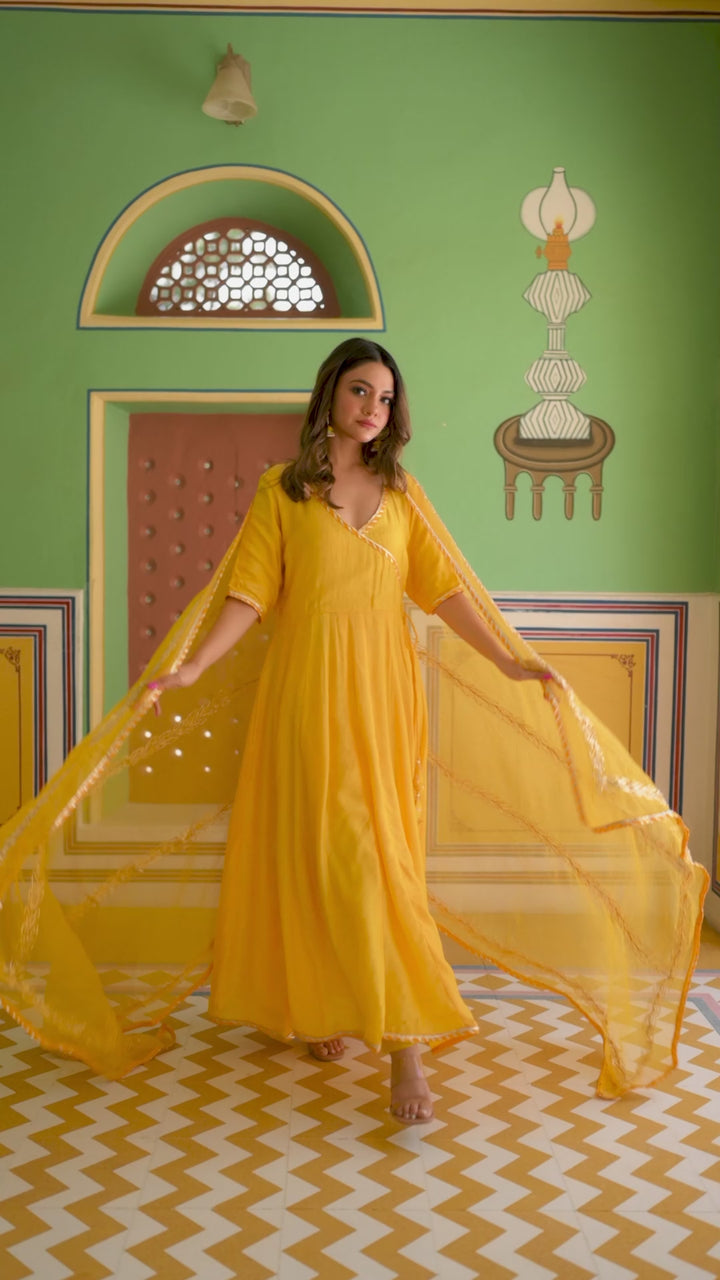 Ratnapriya Anarkali suit set